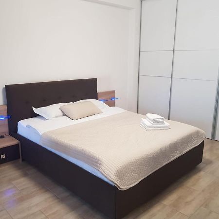 Aparthomes Fundeni Bukurešť Exteriér fotografie